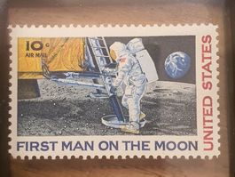 Briefmarke USA, First Man on the Moon 10c, air mail 1969