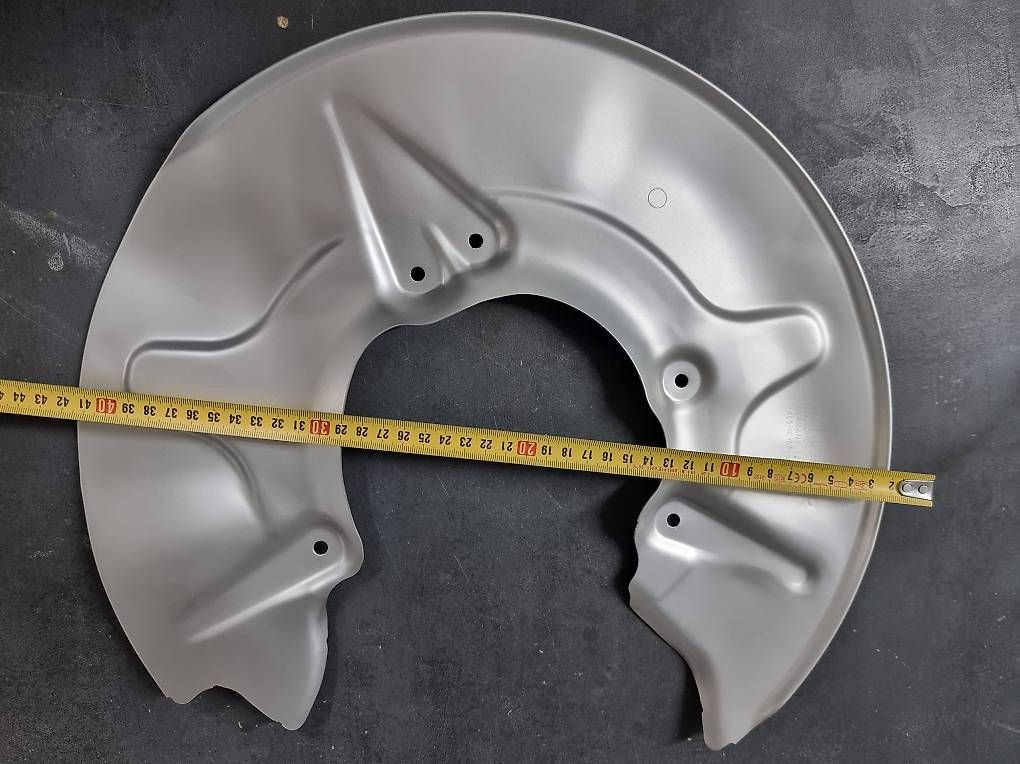 BMW Tutti pezzi di ricambio auto: Original BMW G30 Schutzblech links/rechts – Usato da Zihlschlacht venduto da Fan2002 2