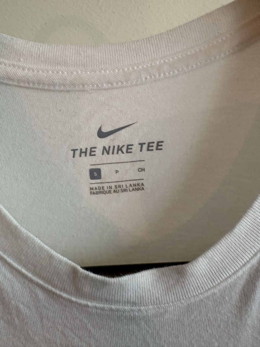 Nike T-shirt: T-shirt Nike, Size S – Usato da Neuchâtel venduto da sharposneaks 2