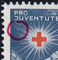 48.2.**  Pf. farbloser Fleck unter dem 1. E von Juventute