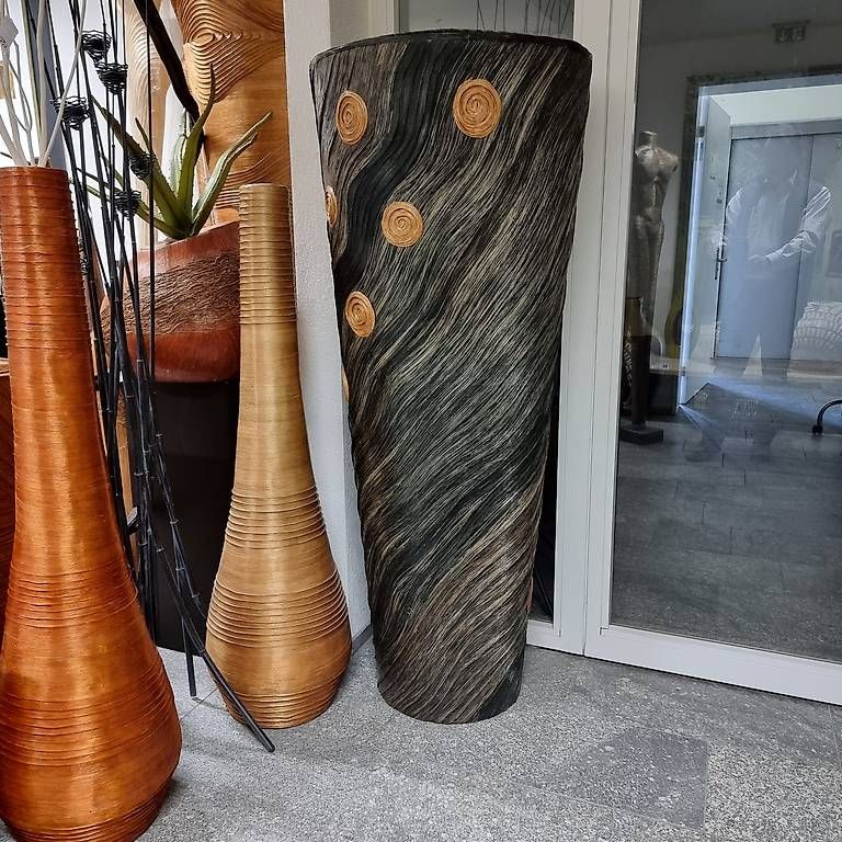 Vasi & Recipienti: grosse Bodenvase aus Balnog/Abaca – Nuovo (secondo la descrizione) da Wetzikon ZH venduto da Alpari