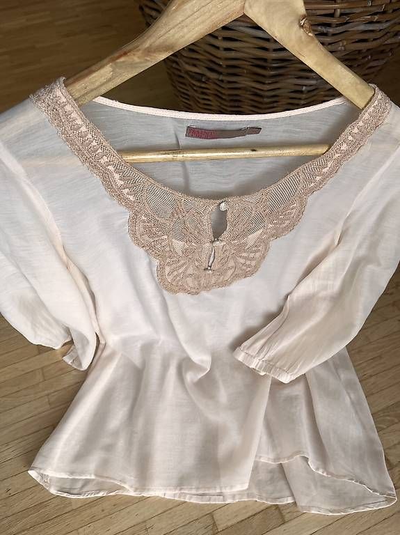 T-shirt: Schönes Saint Tropez Shirt – Usato da Zürich venduto da kel_x6fk 3