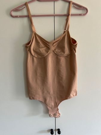 Body Damen  beige Grösse M