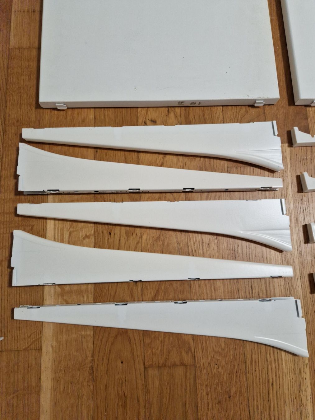 Regale: IKEA ALGOT Wandregalsystem mit Kleiderstangen – Gebraucht aus Lengnau BE von sam_90 6