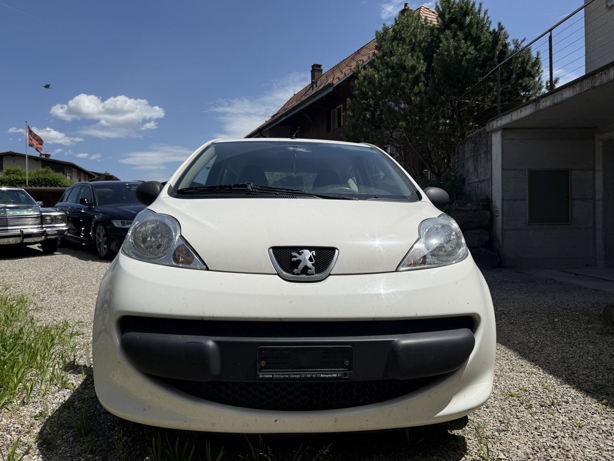Peugeot Automobili: Peugeot 107 1.0 I – Usato da Bern venduto da CarCollectorBern 2
