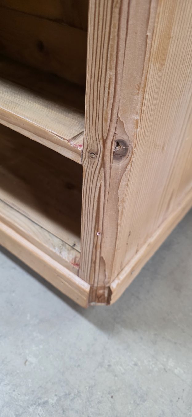 Commodes: Kommode Kiefernholz 4 Schubladen  – D'occasion à Wittenbach par gruezi-schwiz 5