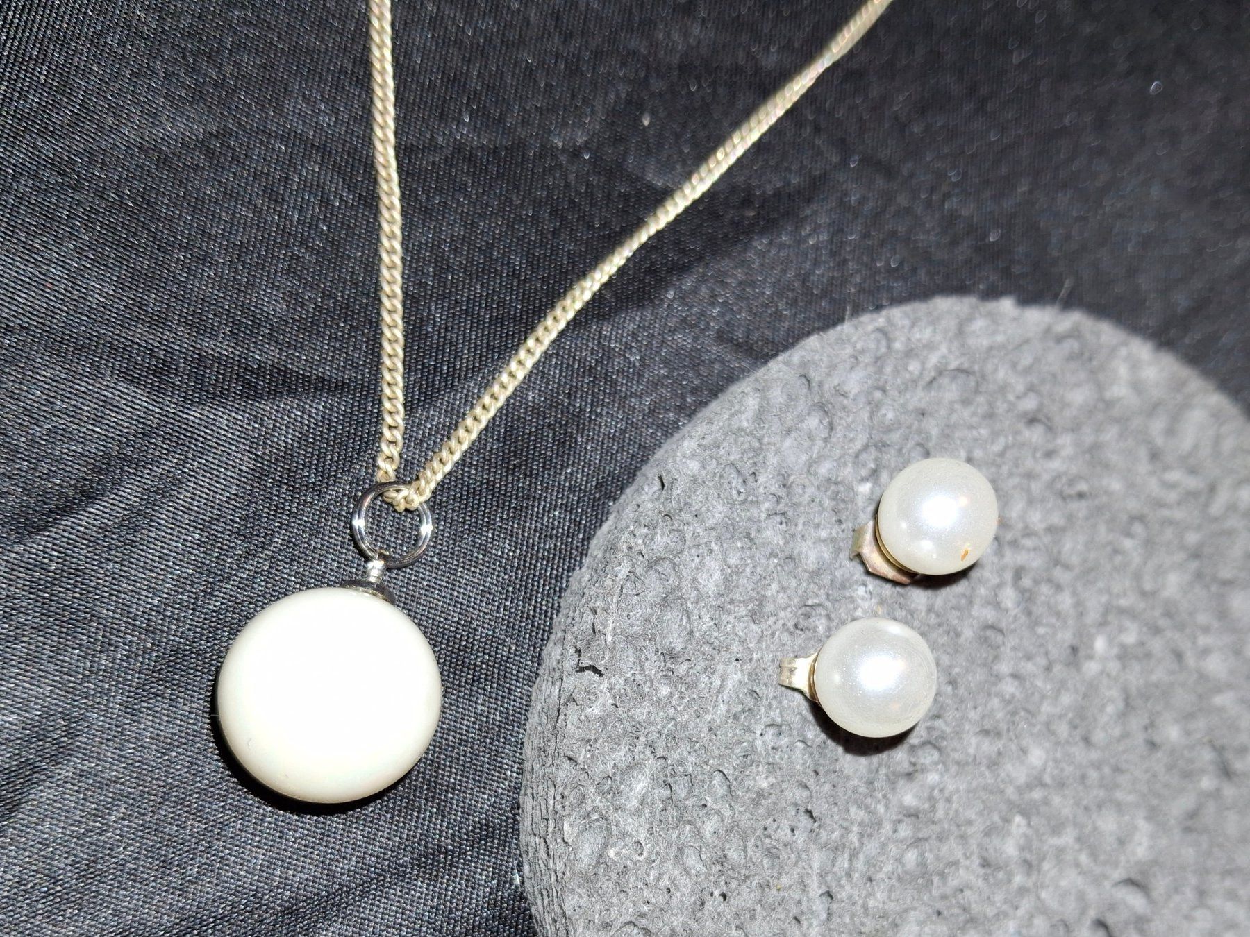 Sonstiger Schmuck: Set Silber 925 Halskette mit Perle, inkl Perlen-Ohrstecker – Gebraucht aus Münchenbuchsee von babilibern 1
