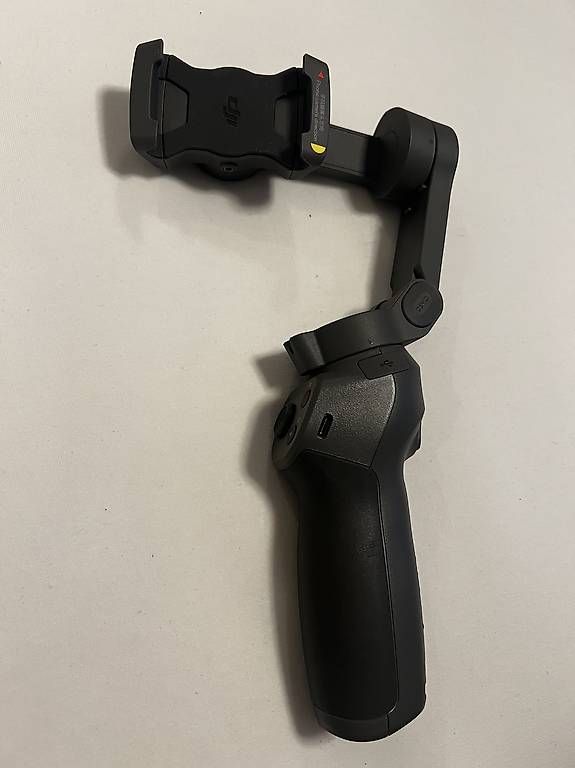 Staffe: DJI Osmo Mobile 3 – Usato da Chur venduto da Domi7000