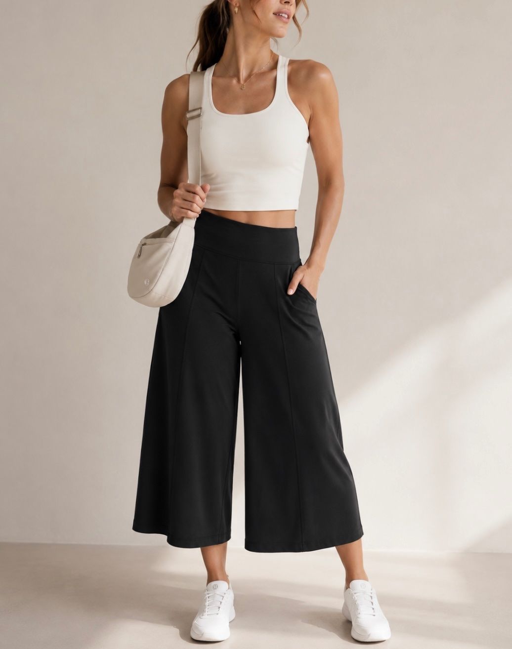 Lululemon Pantaloni: Lululemon Blissed Out Culotte - Gr. S – Usato da Illnau venduto da Monkky