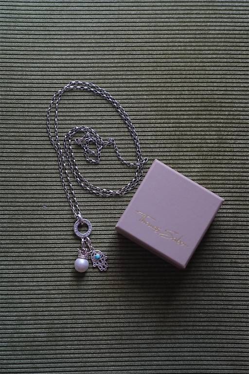 Colliers: Thomas Sabo Halskette Charms – D'occasion à Zürich par van_58nb