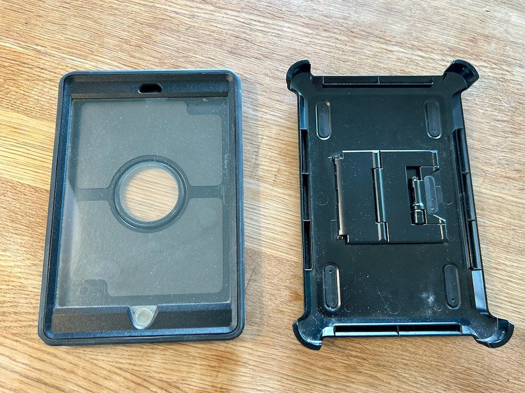Wandhalterungen: OtterBox iPad mini Hülle + Brodit Halterung – Gebraucht aus St.Gallen von little_roadtrip