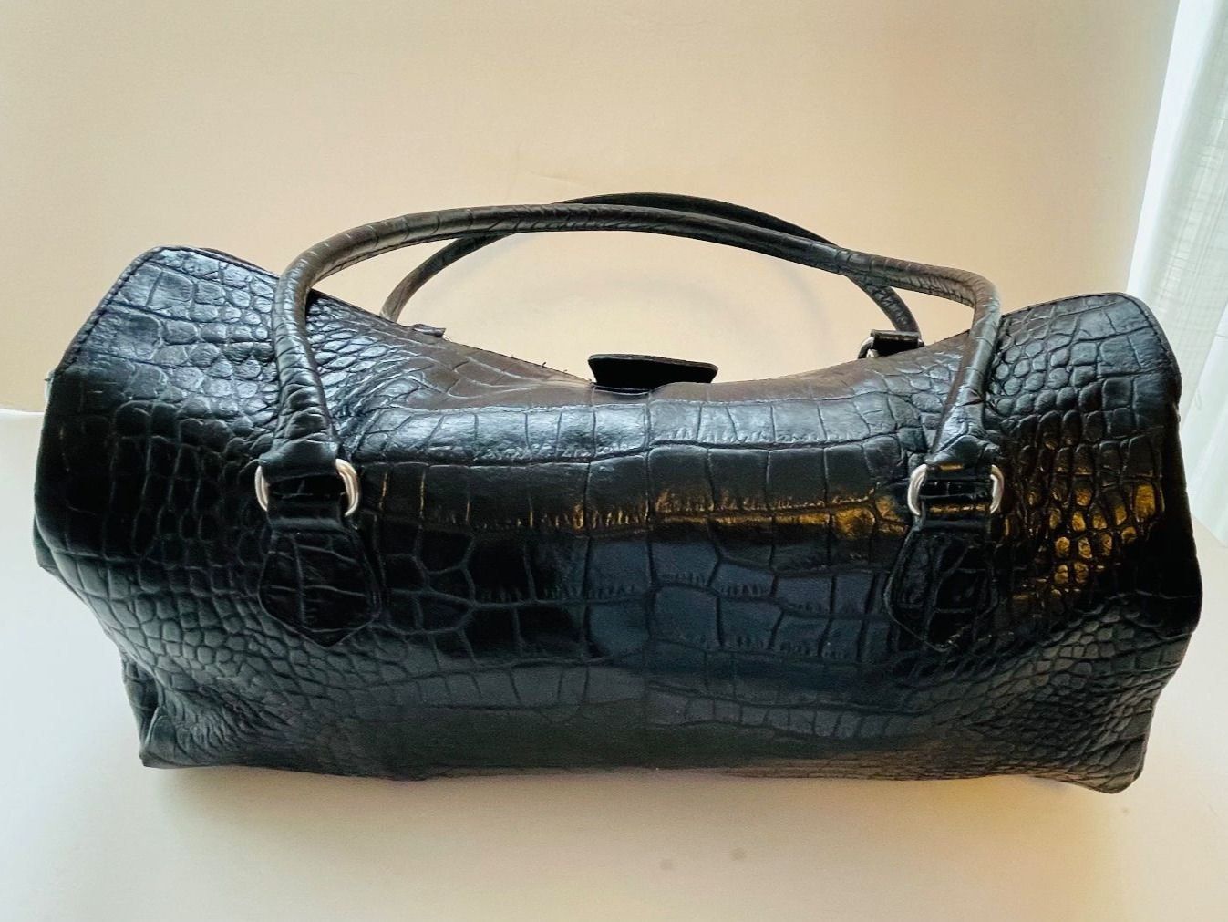 Taschen für Damen: Borsa effetto_coccodrillo, elegante e spaziosa – Gebraucht aus Savosa von Accipe_Oblatam 4