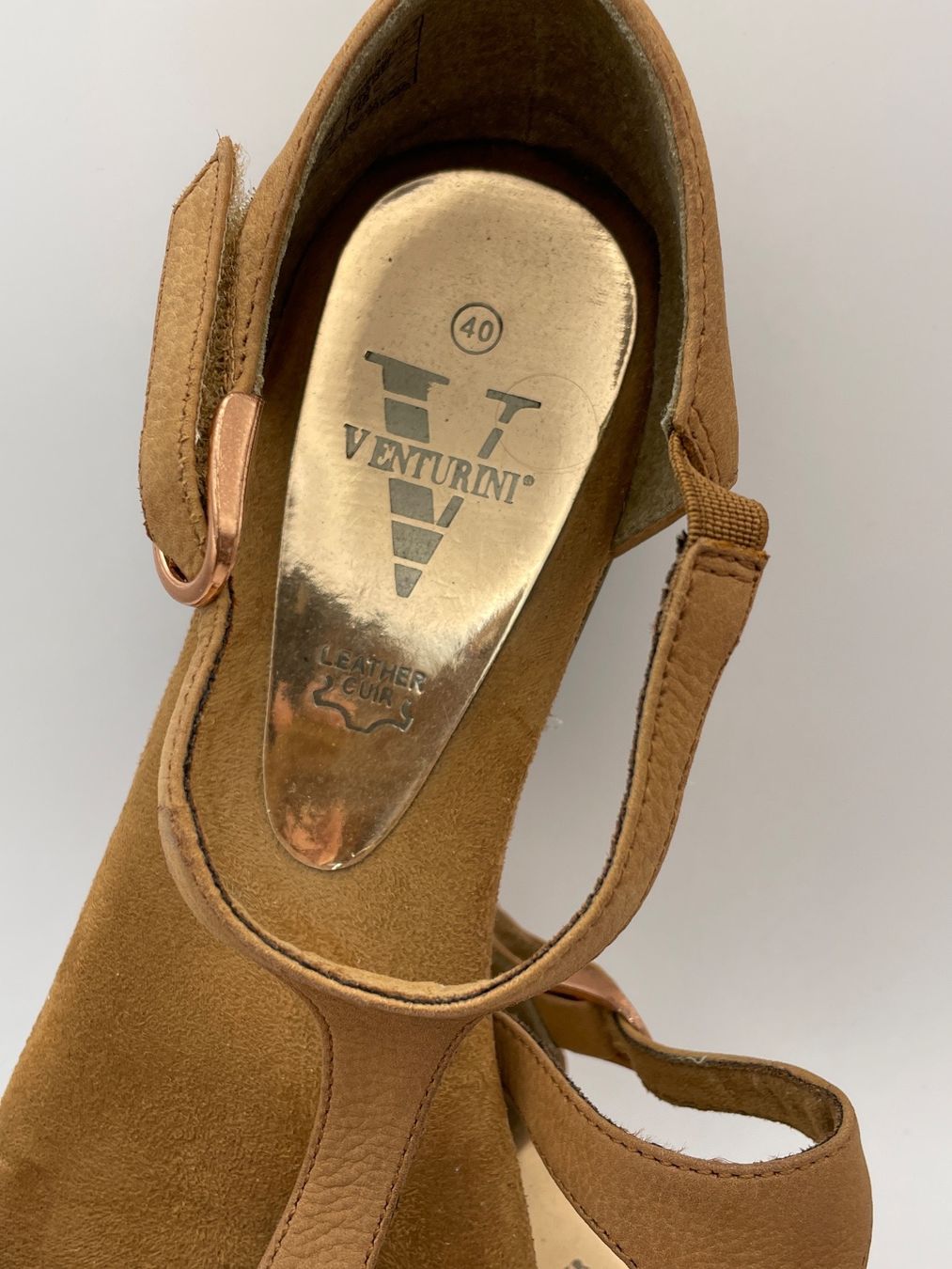 Scarpe da donna: Leder Sandalen Gr. 40 von Venturini – Usato da Auenstein venduto da moin. 2