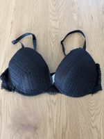 Schwarzer Spitzen-BH Gr.80B neuwertig