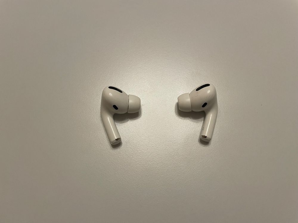 AirPods Pro ohne Case, mit Aufsätzen und Verpackung. | Kaufen auf Ricardo