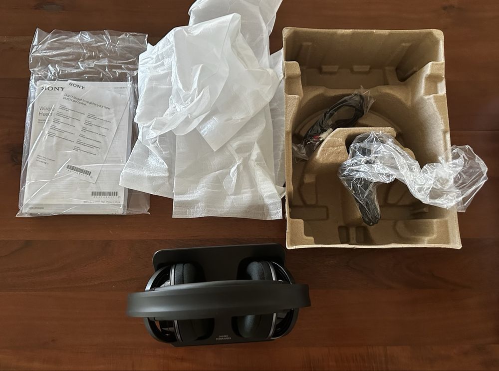 Sony Kopfhörer: Sony Wireless Stereo Headphone System - Originalverpackt – Neu (gemäss Beschreibung) aus Niederrohrdorf von m4cter 5