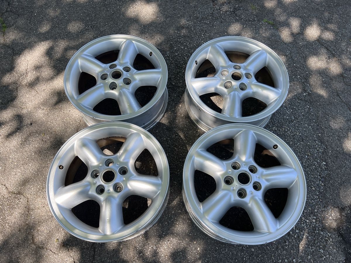 Pneumatici & Ruote complete: Range Rover Felgen Räder – Usato da Langenthal venduto da d.s.1505