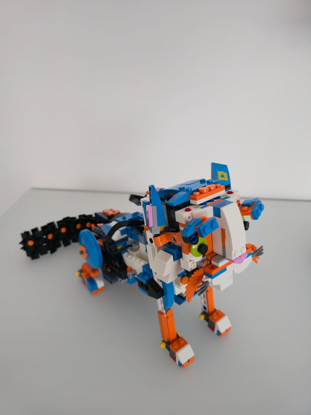 Lego Kit di costruzioni: LEGO Boost Programmierbares Roboticset, 17101 – Usato da Knonau venduto da Privat_Verkauf 2