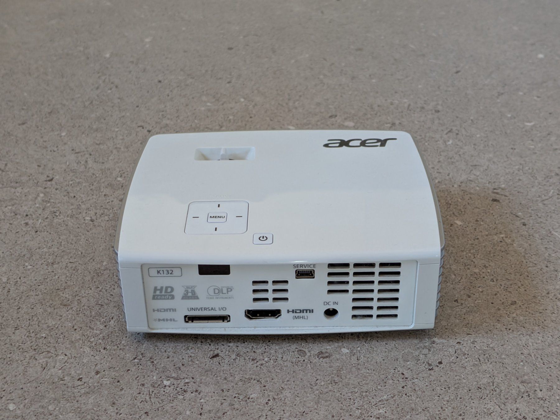 Acer Proiettori: ACER L132 LED-Beamer – Usato da Schlatt ZH venduto da thespy72 2