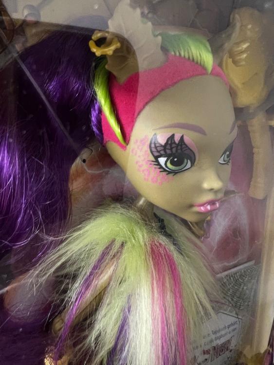 Monster High Clawdeen Wolf Freaky Fusion Doll - NEW Vintage