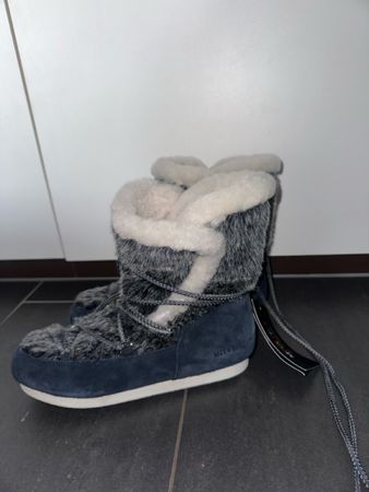 Moon Boot Winter Boots, Size 39, New! So Cosy!