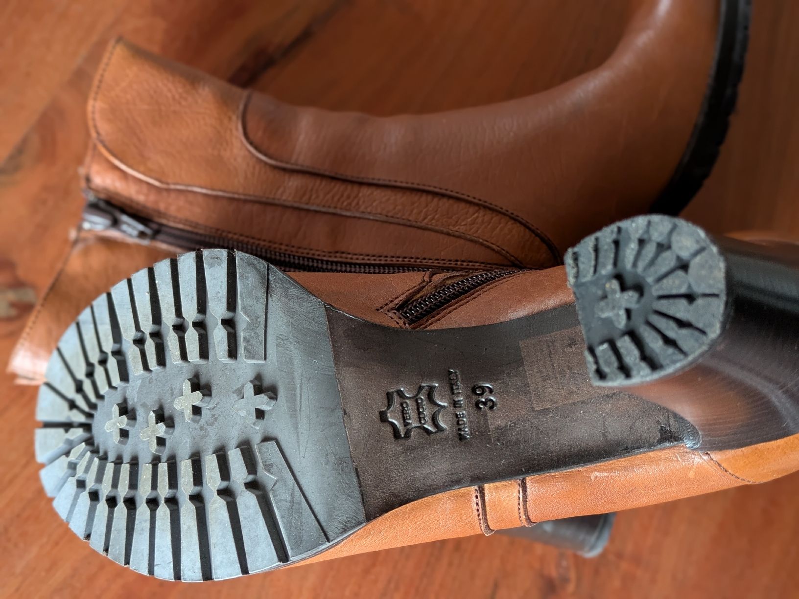 Scarpe da donna: "Calpierre" Leder-Stiefeletten, Gr. 39, NEU – Nuovo (secondo la descrizione) da Sursee venduto da Aniri 5