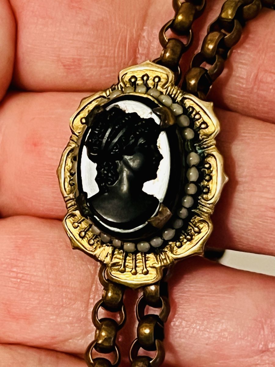 Catenine: Victorian Cameo Necklace – Usato da Rüschlikon venduto da topswissvintage 3