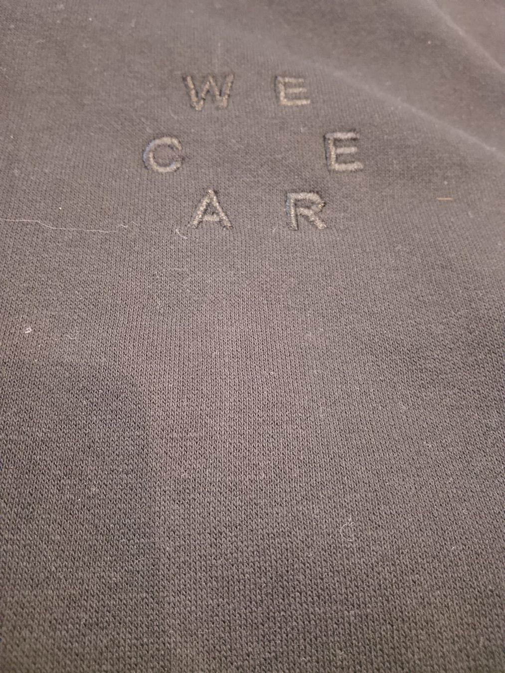 Maglioni & Felpe: Schwarzer Hoodie Gr. L . neu – Nuovo (secondo la descrizione) da Bellikon venduto da MellonCollieMitTwint 2