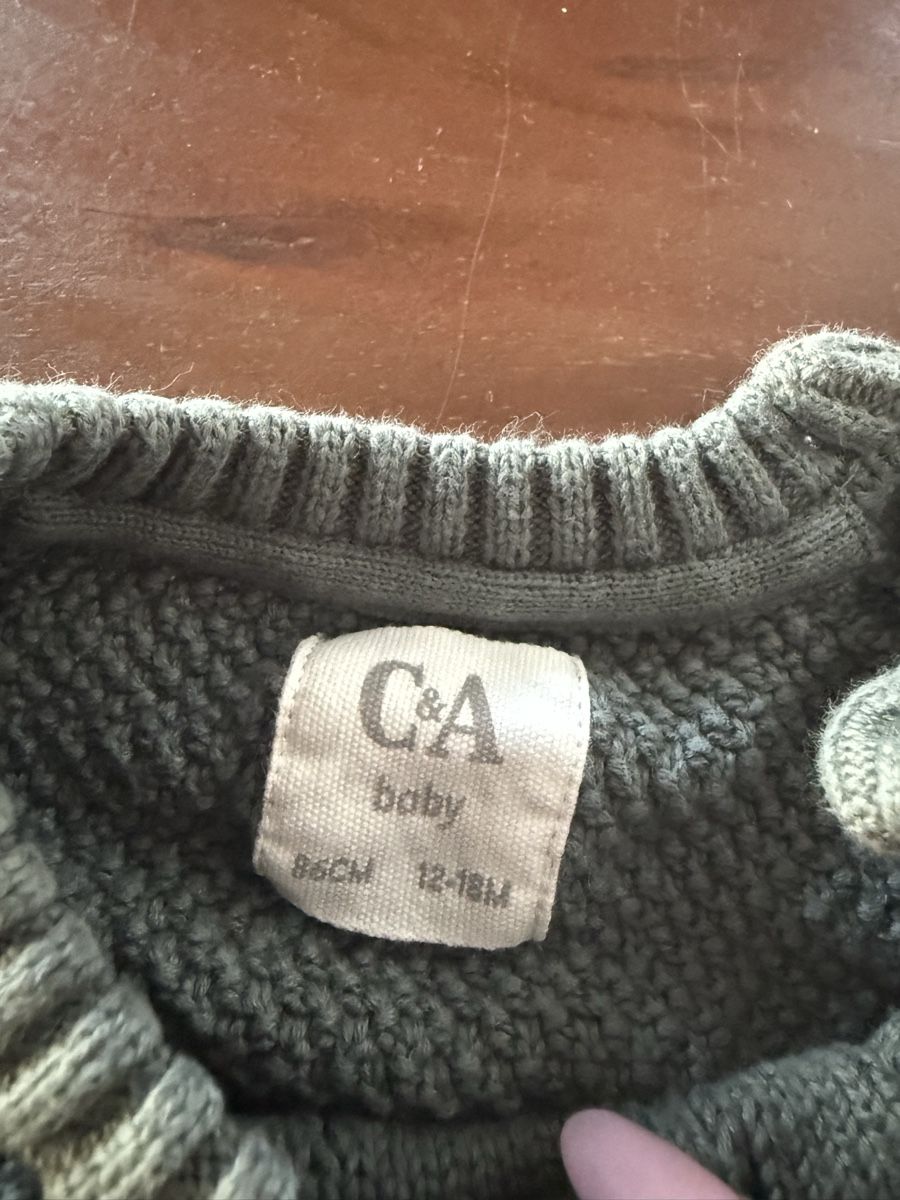 C&A Pulls et sweat-shirts: C&A Pulli Baumwolle Gr. 86 – D'occasion à Kreuzlingen par hae23 1