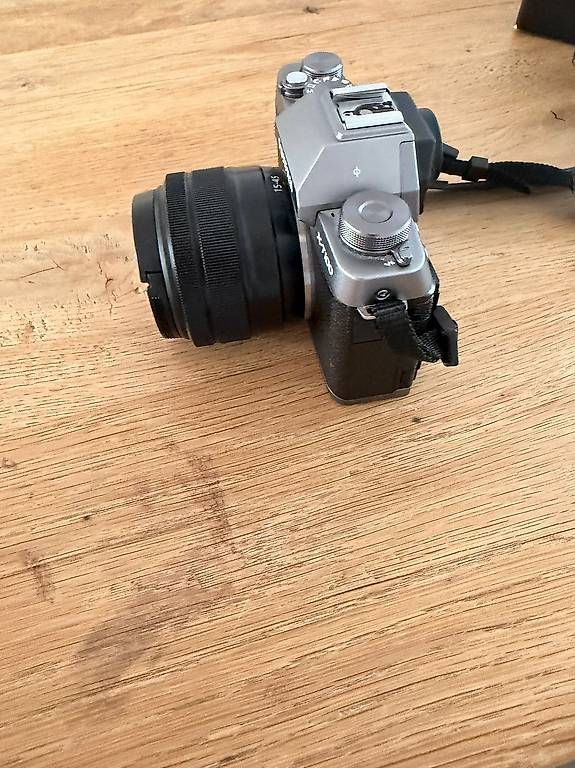 Appareil photo: Kamera Fujifilm X-T100 – D'occasion à Nürensdorf par j.zentner 2