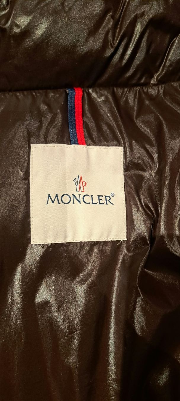 Moncler Giacche: Doudoune Moncler marron taille 1 neuve – Nuovo (secondo la descrizione) da Troistorrents venduto da nico044 2