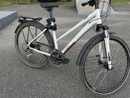 Cube Touring Trekking Velo