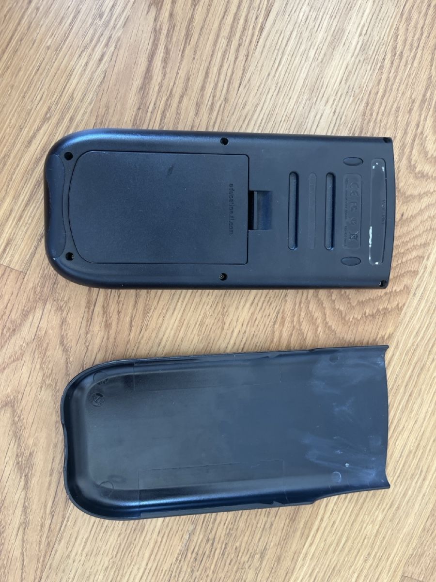 Texas Instruments Calcolatrici tascabili: TI-89 Titanium Taschenrechner – Usato da Zürich venduto da VynZh 1