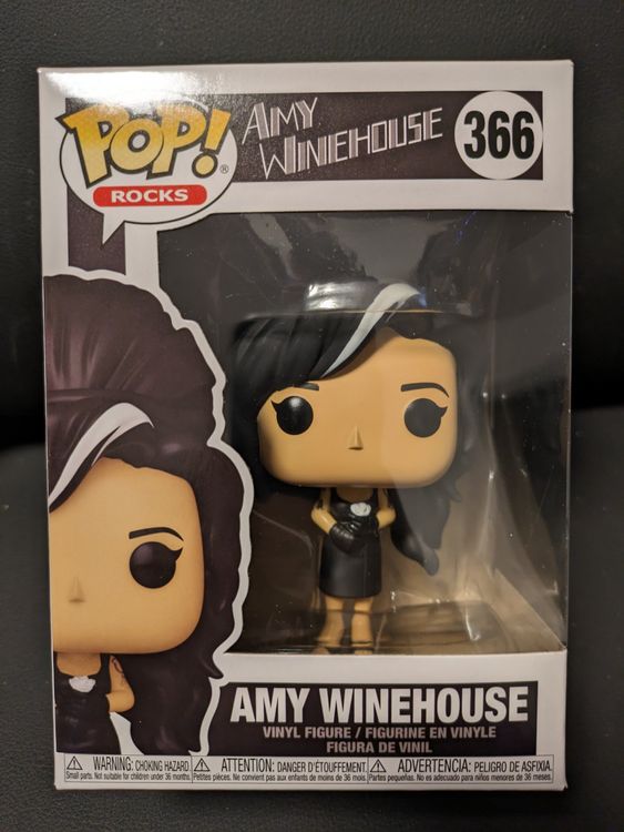 Funko Pop! Rocks: Amy Winehouse in Witte Tank Top Shop Exclusief
