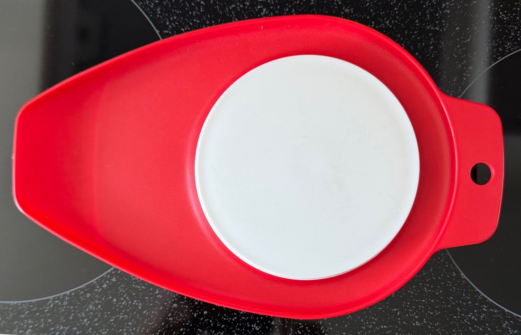 Küchengeräte: Tupperware Schneidebrettchen Mamsell rot brandneu – Neu und originalverpackt aus Basel von Kanako 1
