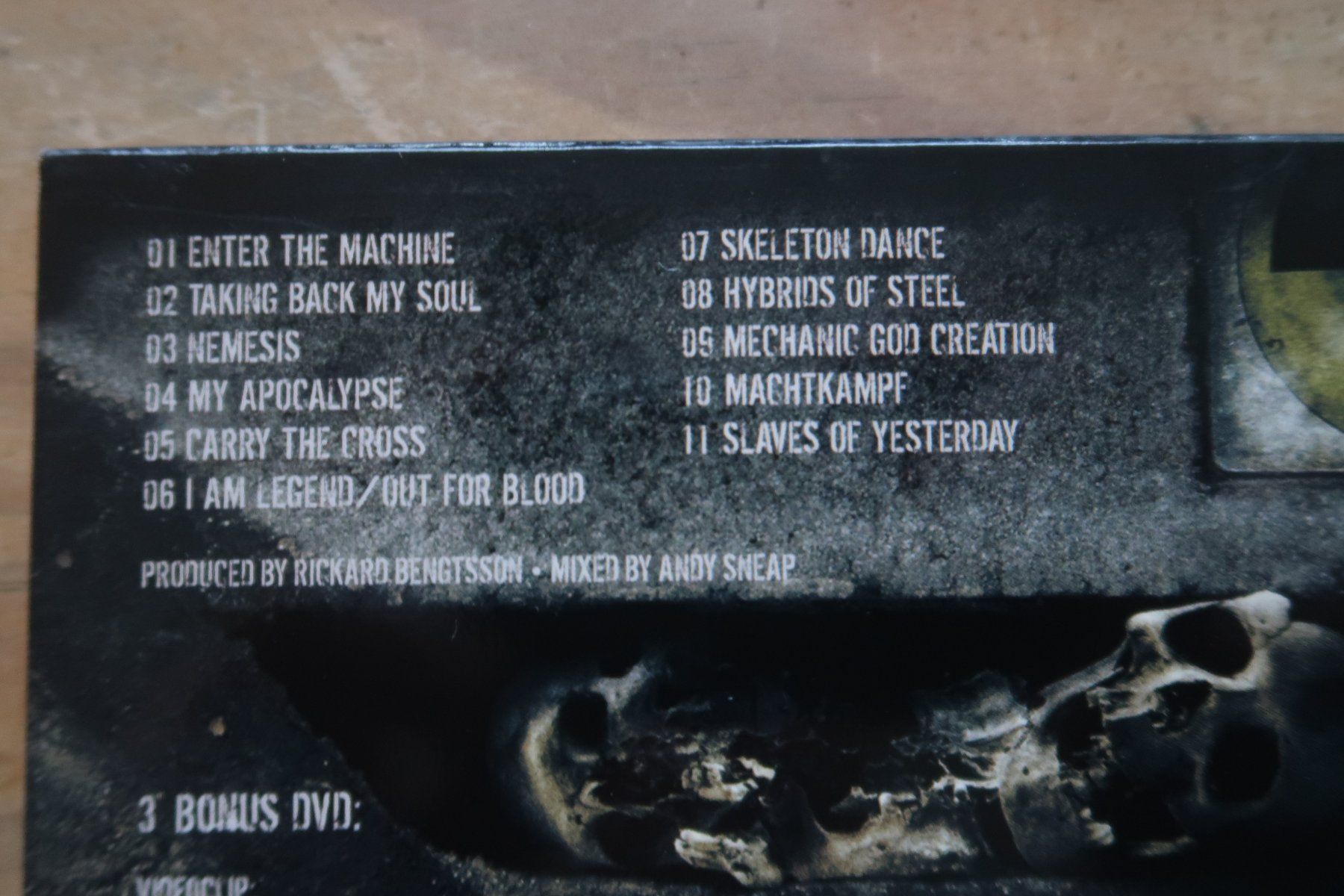 CDs: ARCH ENEMY - DOOMSDAY MACHINE - CD + DVD – Gebraucht aus Basel von Patiscat 2