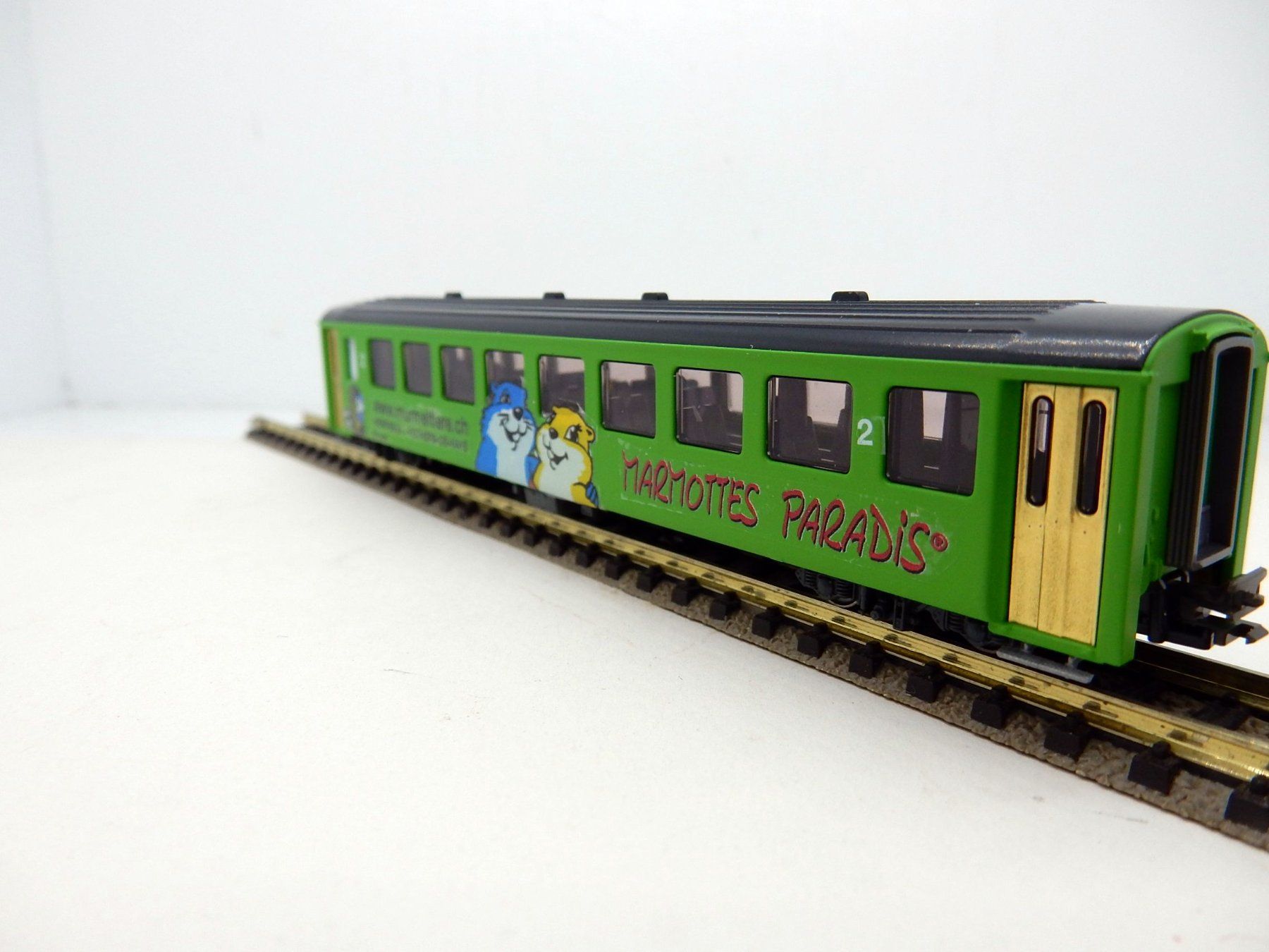 Kato Modellini di ferrovie: N - MOB  "Marmottes Paradis" Voiture EW 2CL - B1679 – Nuovo (secondo la descrizione) da Locarno venduto da Gudrun2 2