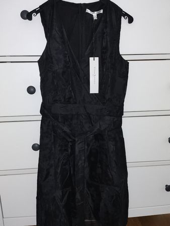 Robe femme Uttam Boutique noire fleurs neuf taille 38