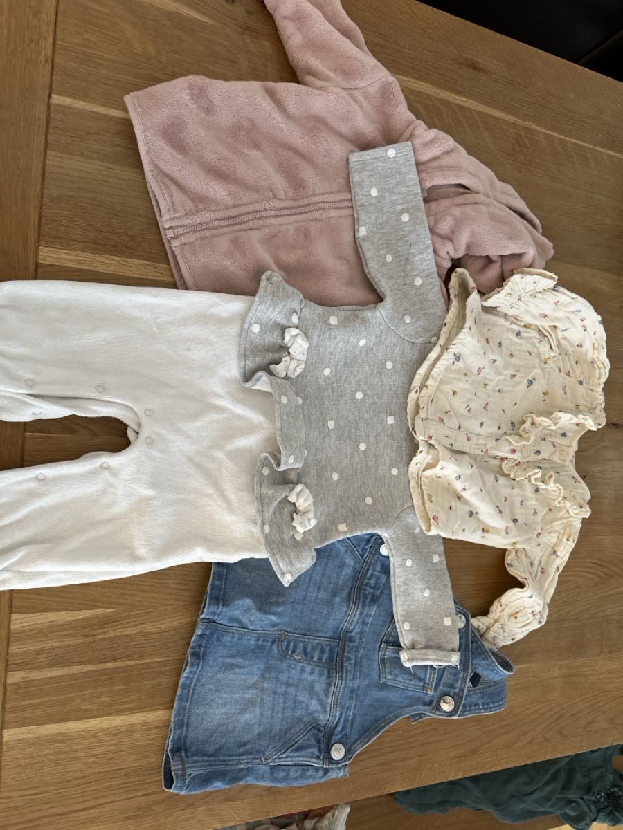 Lotti & Set di vestiti: Baby Kleider Set, Grösse 68/74, Mädchen Set! – Usato da Bern venduto da Tami0110