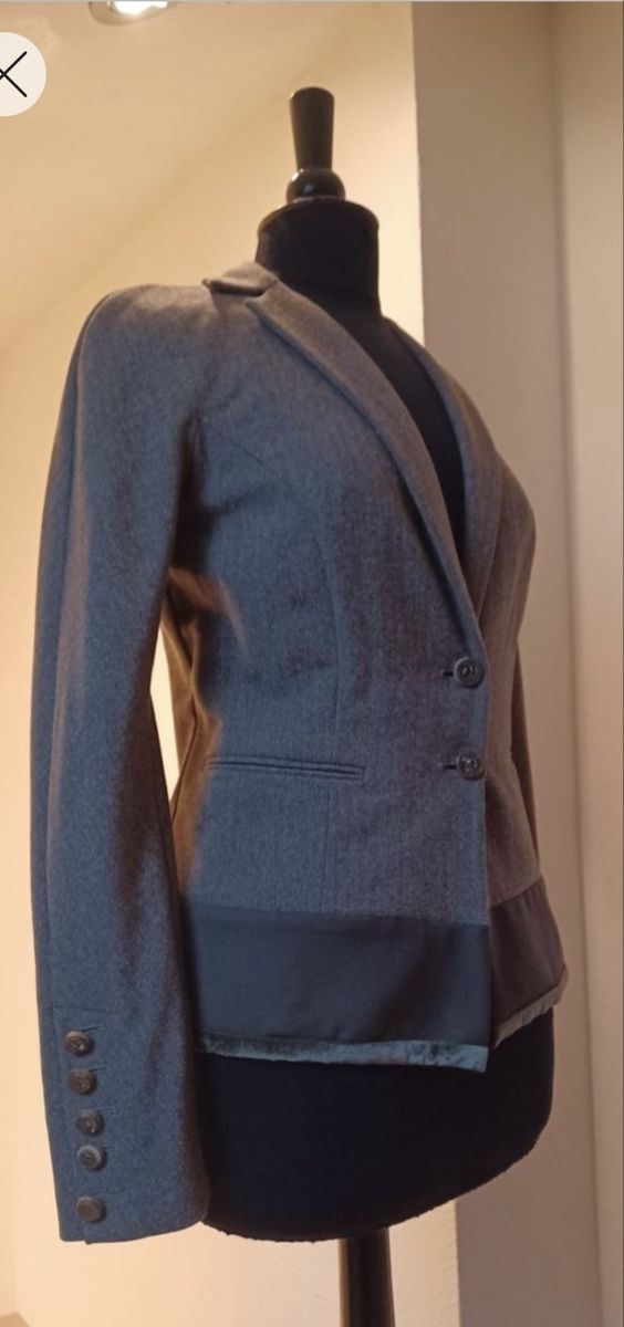 Etro Giacche: Wunderschöner Etro Blazer – Usato da Affoltern am Albis venduto da lu08