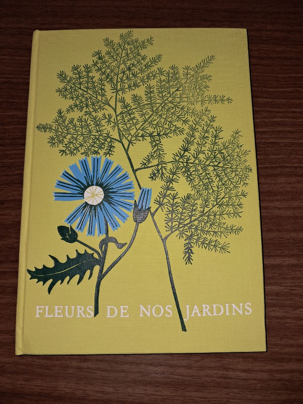 Bücher: Livre fleurs de nos jardins – Gebraucht aus Le locle von juliensaran