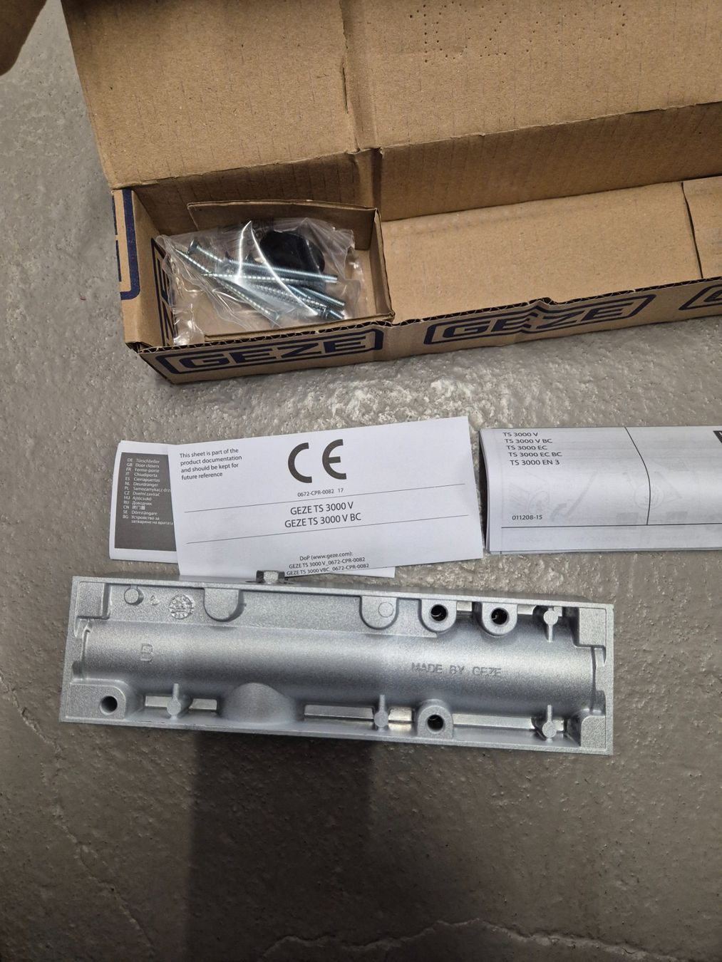 Porte: GEZE TS 3000 V Türschliesser – Nuovo (secondo la descrizione) da Oberhasli venduto da meggy1984 3