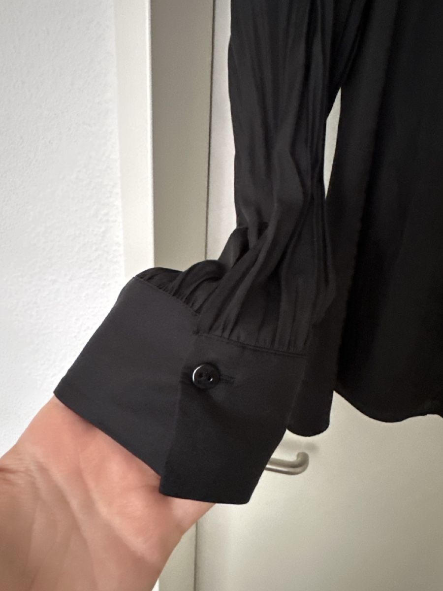 Massimo Dutti Camicette: Massimo Dutti Black Pleated Blouse - Grösse/Size 38 – Usato da Zürich venduto da KrisZH 1