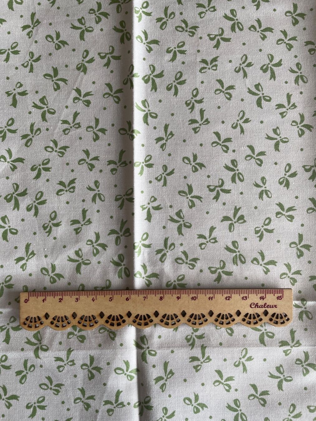 Stoffe: Fat quarter/Coupon patchwork-couture Petits noeuds verts – Neu und originalverpackt aus Gland von san_xz5j 4