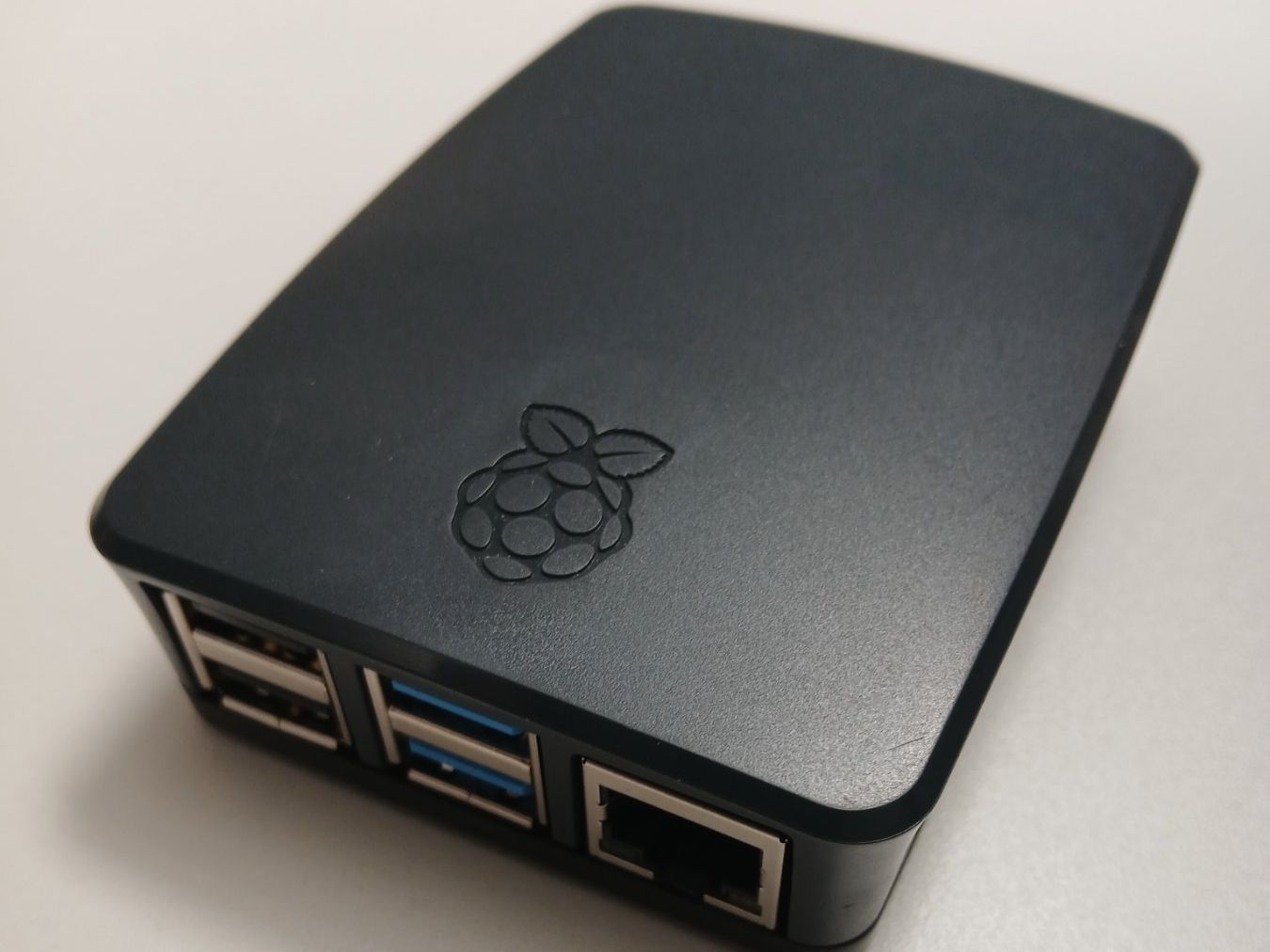 Raspberry Pi PC: Raspberry Pi 4 Model B – 4 GB – Usato da Réchy venduto da bobtoys