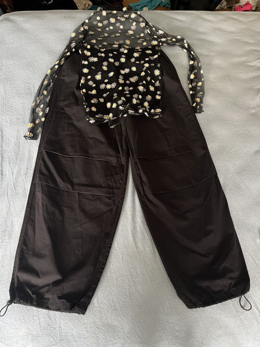 Kleiderpakete: Hose mit passenden Oberteil Set – Neu (gemäss Beschreibung) aus Olten von sae_82z2