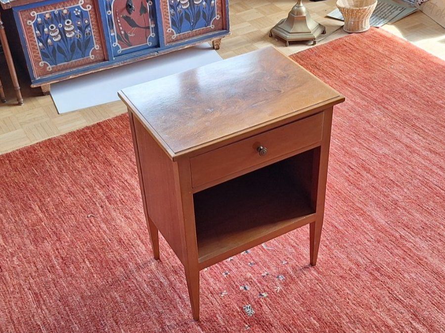 Nachttische: Beistellmöbel mit einer Schublade – Gebraucht aus Zollikofen von jan_rv69 1