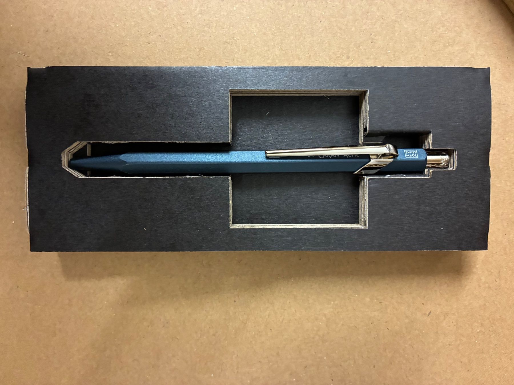 Caran D'Ache Penna & Evidenziatori: Nespresso Caran d'Ache dharkan blau – Nuovo e nell'imballaggio originale da Zürich venduto da bei_7cvn 3