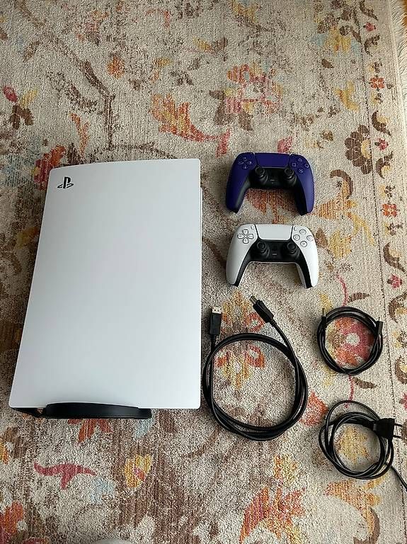 Console: PlayStation 5 (825GB Digital Edition) – Usato da Wetzikon ZH venduto da tommiks 1