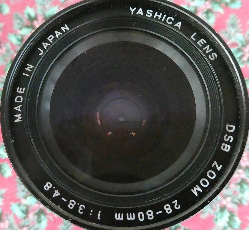 Obiettivi: 1 Yashica-Objektiv – Usato da Allschwil venduto da Feigenbaum 1